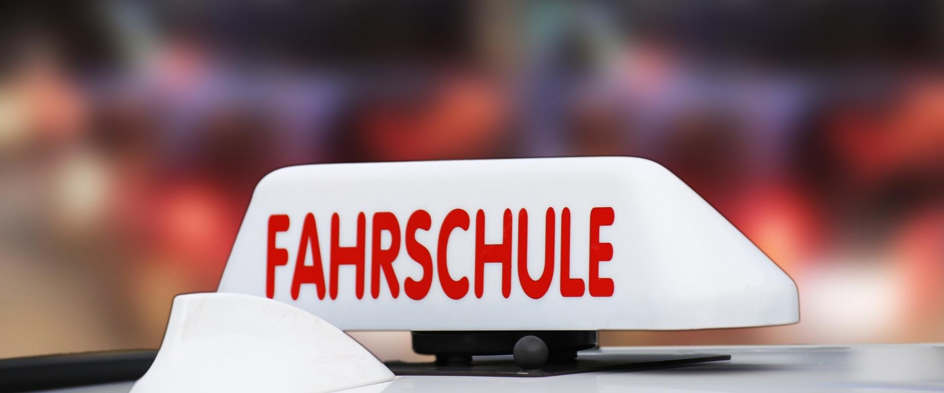 Führerschein machen in Erfurt. Günstige Fahrschule aus Erfurt und Frienstedt